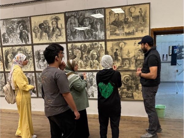 زيارة طلاب كلية التربية النوعية جامعة عين شمس ومجموعة من الطلاب الصم والبكم للكلية .